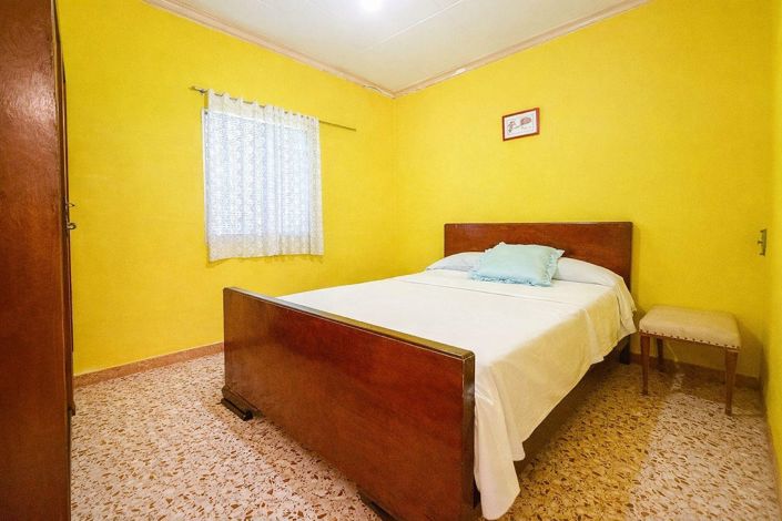 Image No.27-6 Bed Country House for sale