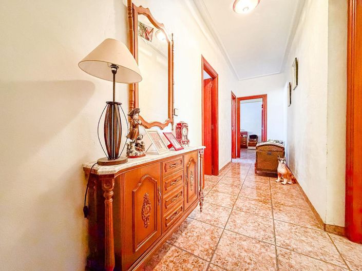 Image No.37-6 Bed Country House for sale