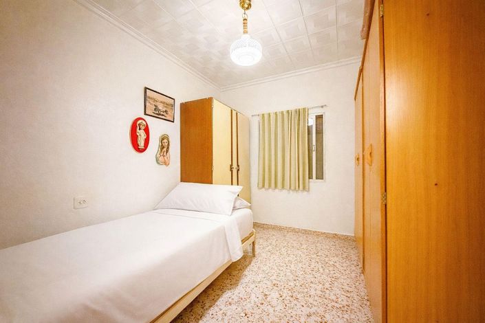 Image No.41-6 Bed Country House for sale