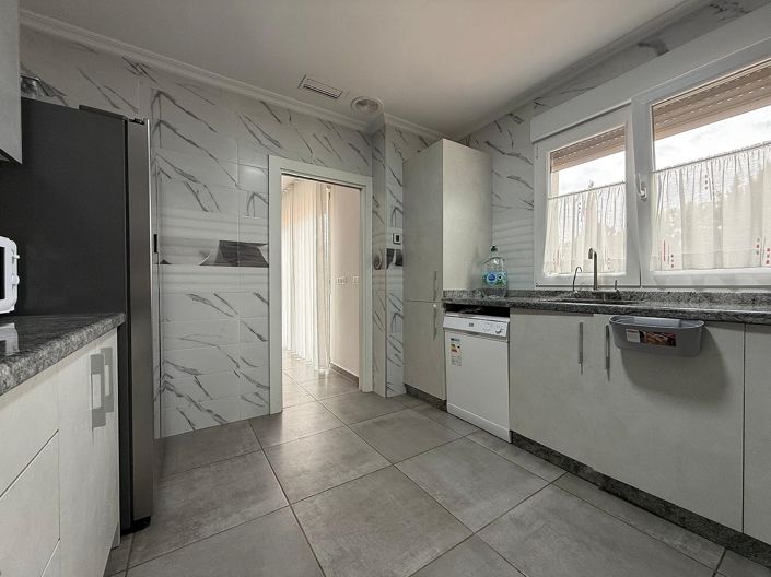 Image No.15-Villa de 4 chambres à vendre à Alicante