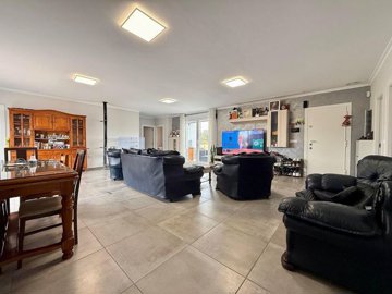 wra7fad7qrragz0sfwqg8