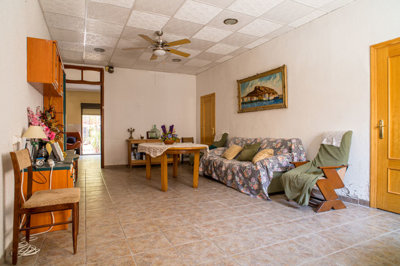 1777812949547-fox-r11320-20pinoso20townhouse2