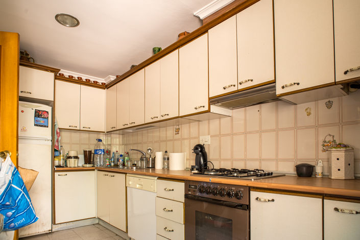 Image No.12-5 Bed Townhouse for sale