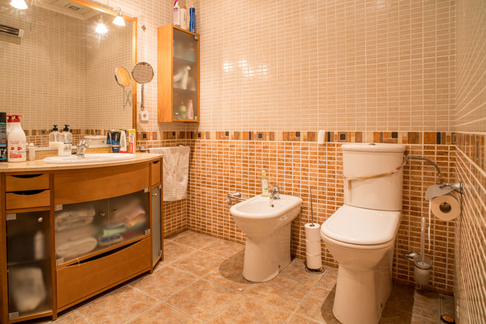 Image No.8-5 Bed Townhouse for sale