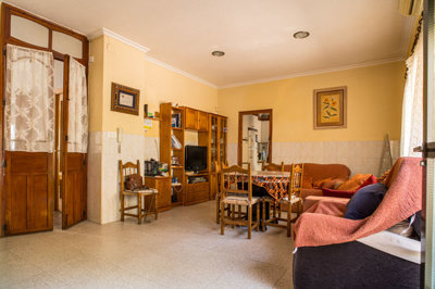 1777812974111-fox-r11320-20pinoso20townhouse2