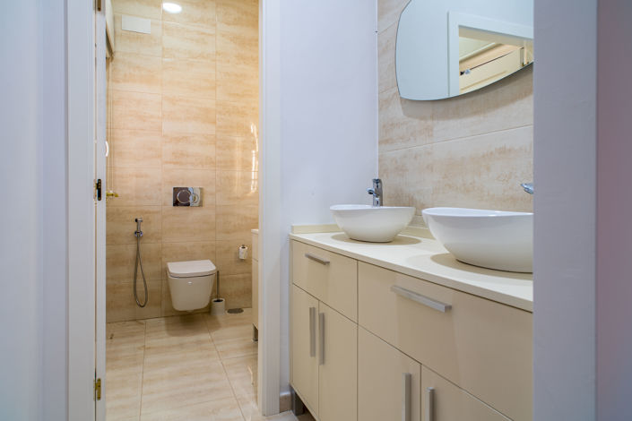 Image No.11-4 Bed Villa for sale