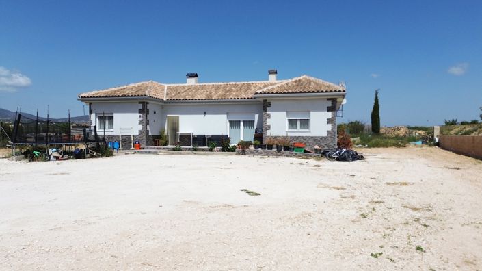 Image No.3-4 Bed Villa for sale