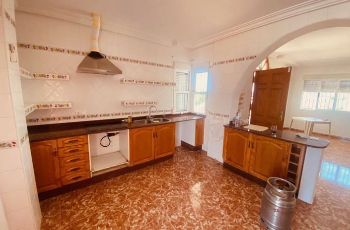 Image No.14-3 Bed Villa for sale