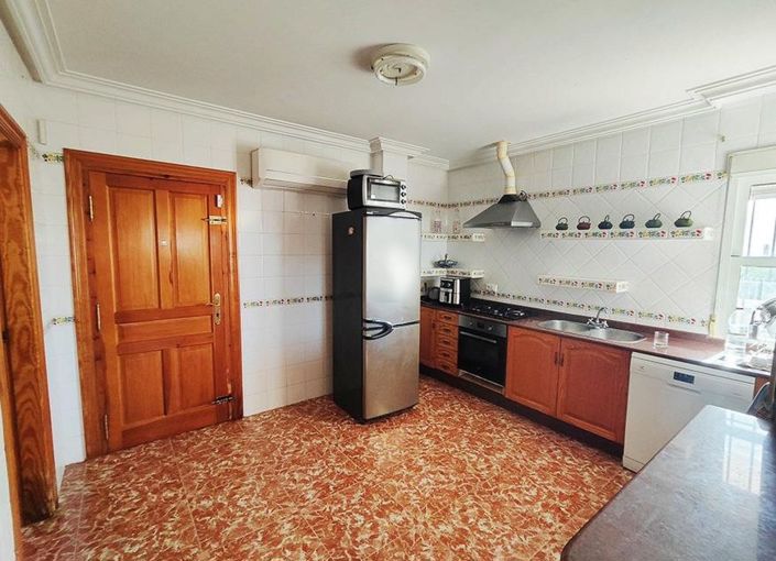 Image No.7-3 Bed Villa for sale