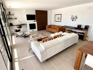 img0407-639x479