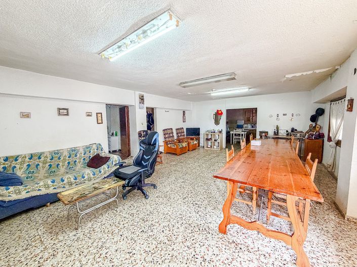 Image No.9-5 Bed Villa for sale