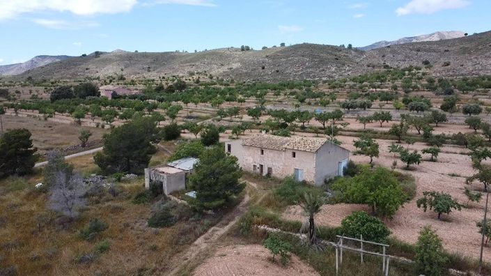 Image No.14-5 Bed Property for sale