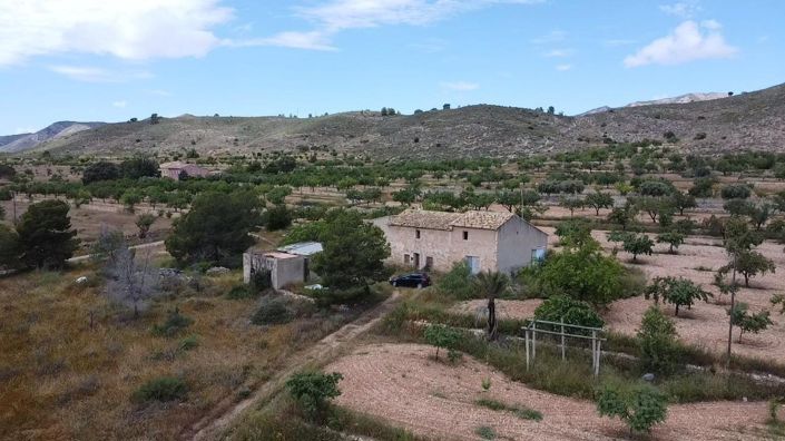 Image No.2-5 Bed Property for sale