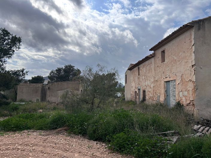 Image No.25-5 Bed Property for sale