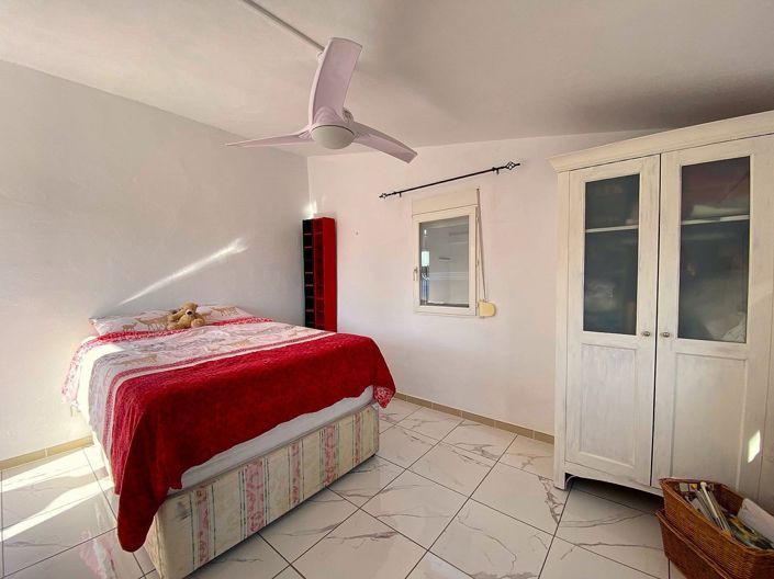 Image No.13-4 Bed Villa for sale