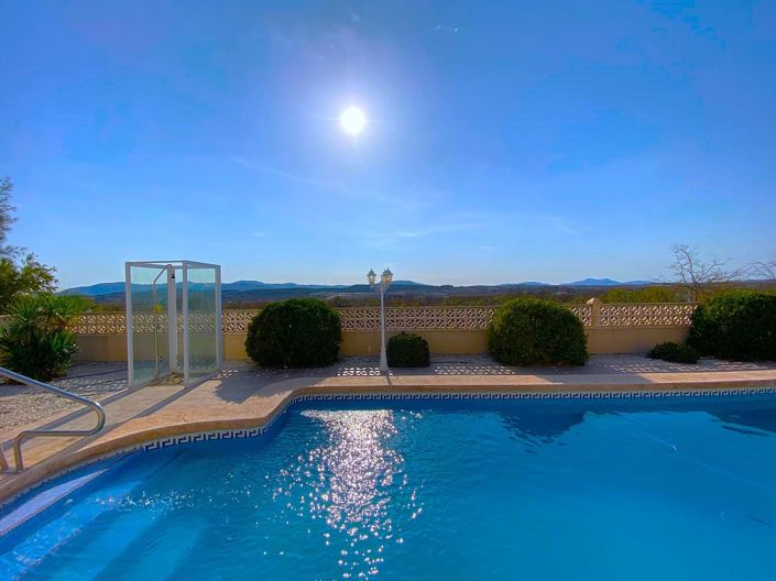 Image No.31-4 Bed Villa for sale