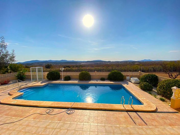 Image No.32-4 Bed Villa for sale