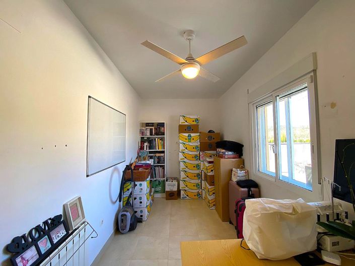 Image No.37-4 Bed Villa for sale
