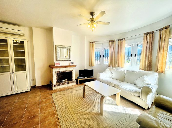 Image No.5-4 Bed Villa for sale