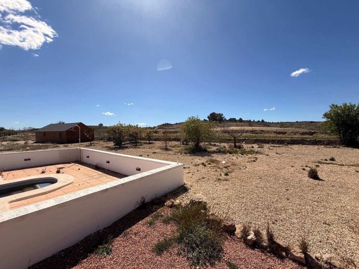 Image No.4-3 Bed Villa for sale