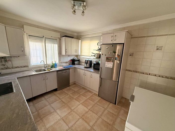 Image No.19-3 Bed Villa for sale