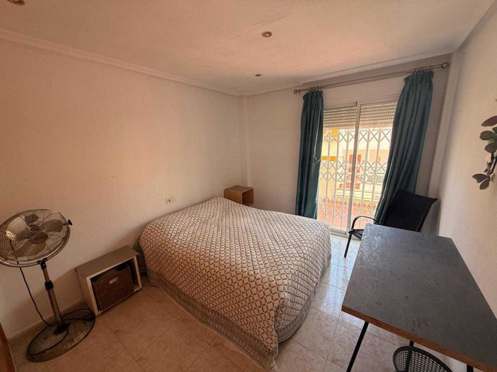 Image No.11-2 Bed Townhouse for sale