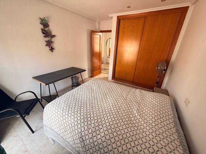 Image No.12-2 Bed Townhouse for sale