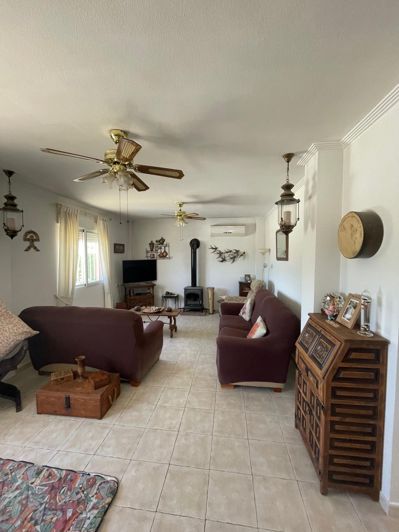 Image No.10-4 Bed Villa for sale