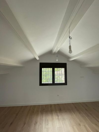 Image No.30-4 Bed Country House for sale