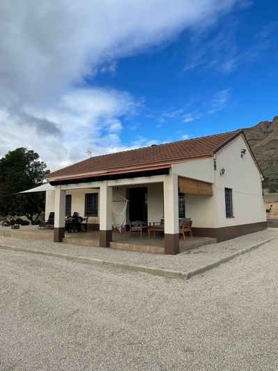 Image No.35-4 Bed Country House for sale