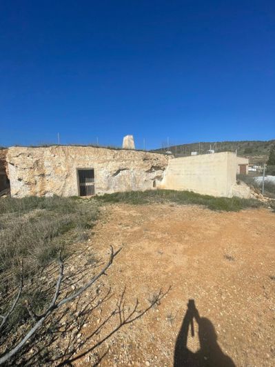 Image No.43-3 Bed House for sale