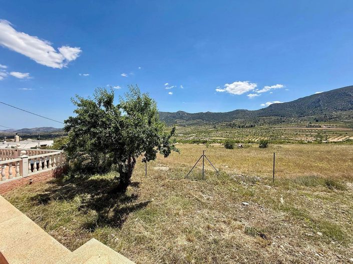 Image No.10-4 Bed Villa for sale