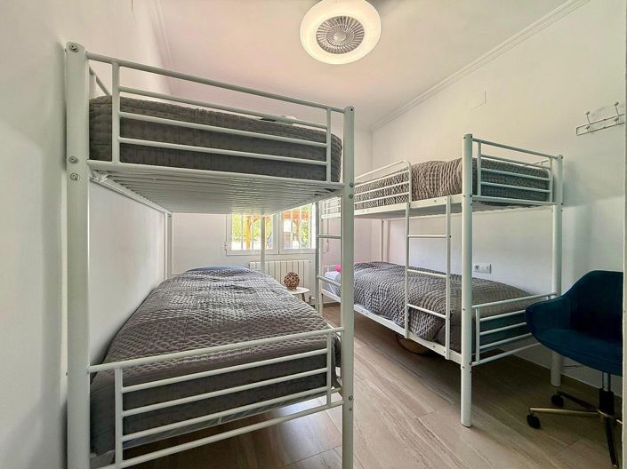 Image No.20-4 Bed Villa for sale