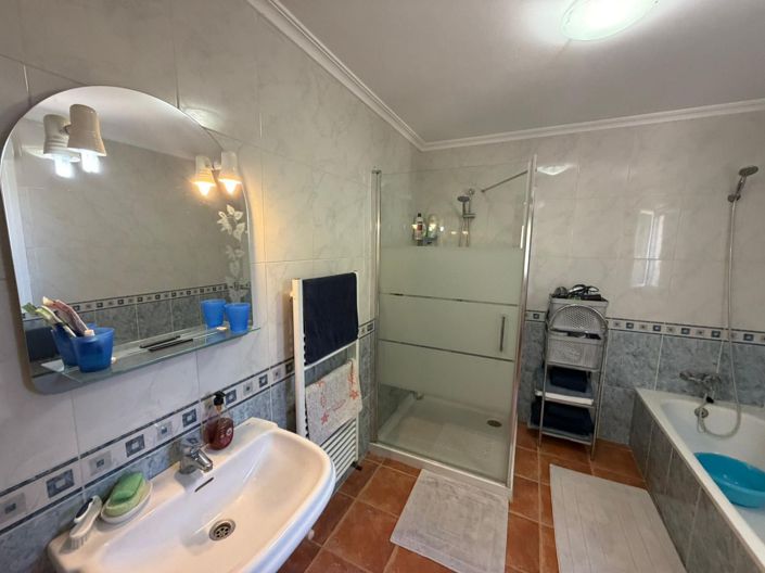 Image No.35-3 Bed Villa for sale