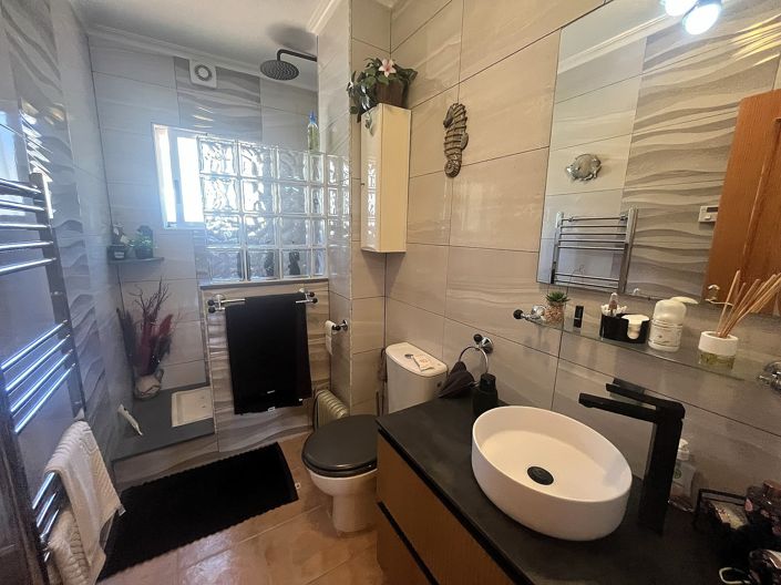 Image No.25-4 Bed Villa for sale