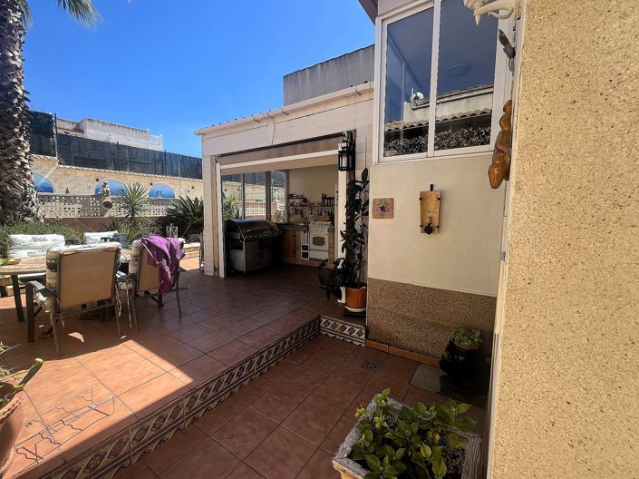 Image No.27-4 Bed Villa for sale