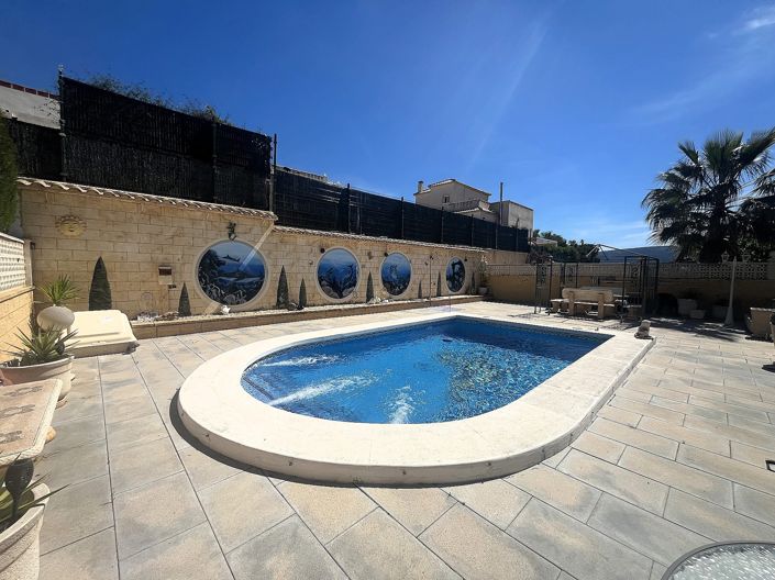 Image No.32-4 Bed Villa for sale