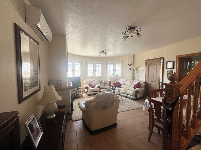 Image No.6-4 Bed Villa for sale