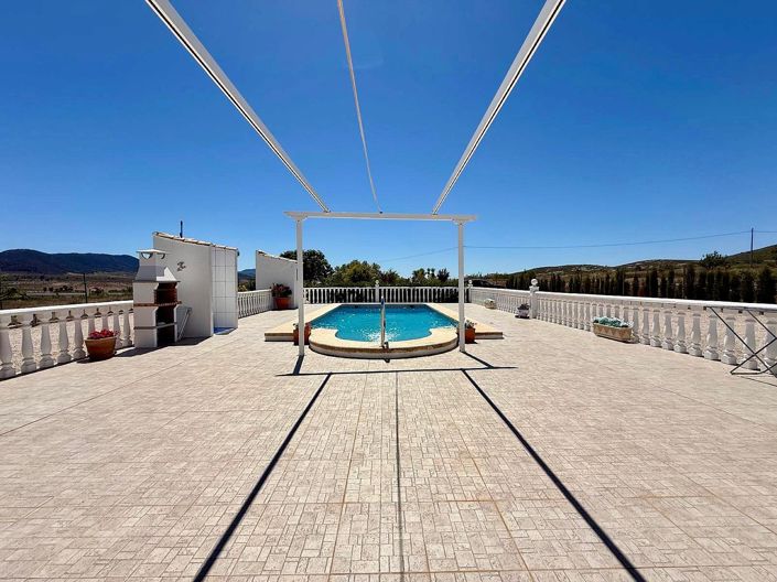 Image No.3-3 Bed Villa for sale