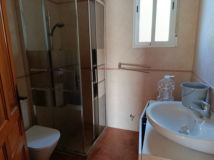 Image No.19-2 Bed Country House for sale