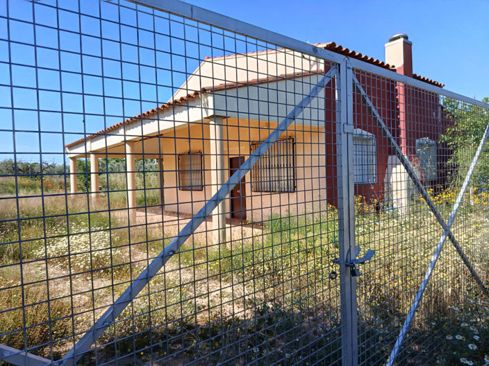 Image No.27-2 Bed Country House for sale