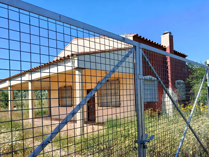 Image No.44-2 Bed Country House for sale