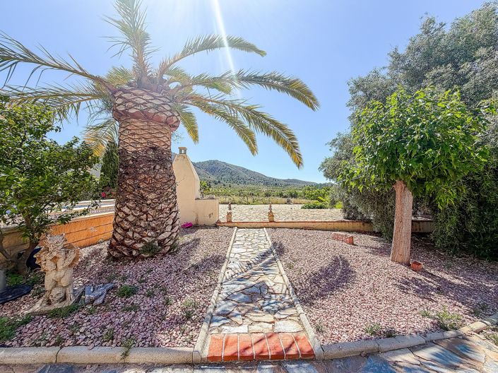 Image No.16-5 Bed Villa for sale