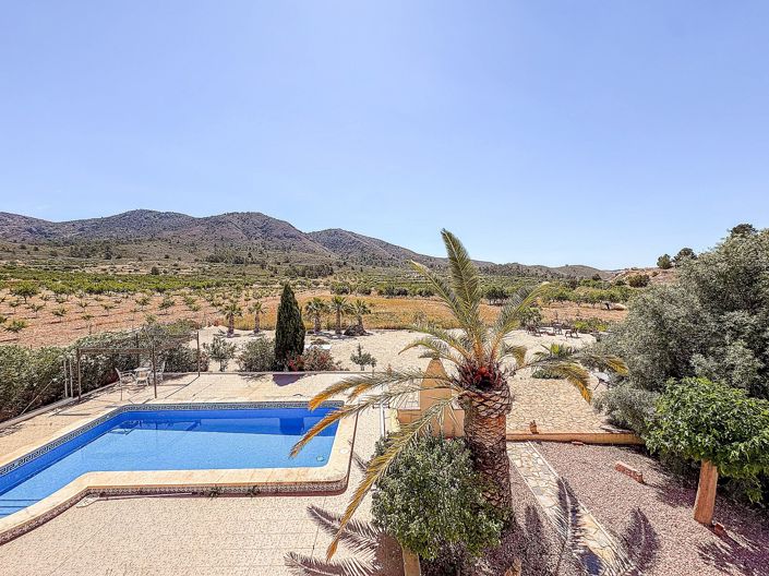 Image No.48-5 Bed Villa for sale
