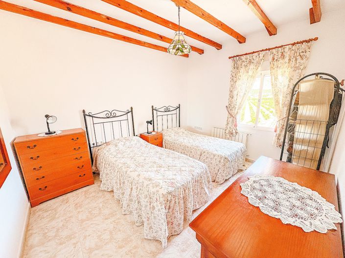 Image No.49-5 Bed Villa for sale