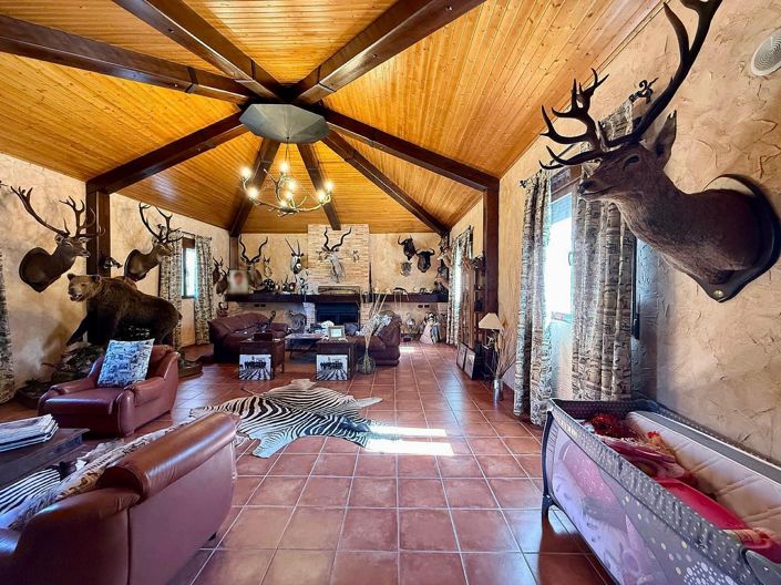 Image No.24-6 Bed Villa for sale
