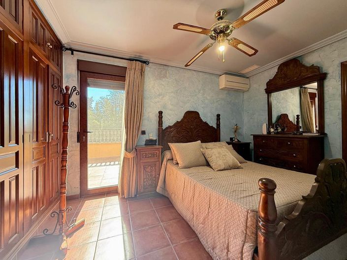 Image No.36-6 Bed Villa for sale