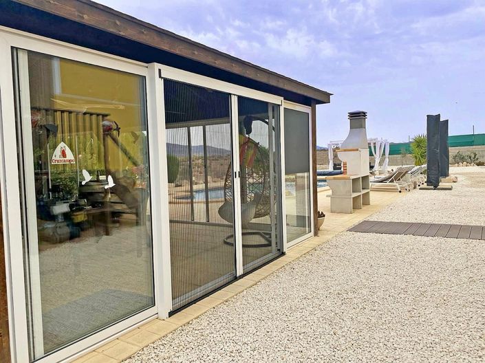 Image No.10-3 Bed Villa for sale