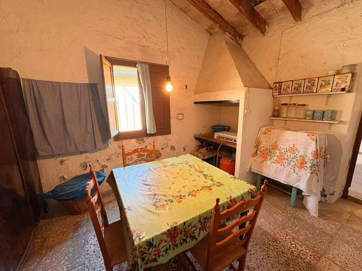 Image No.21-3 Bed Country House for sale