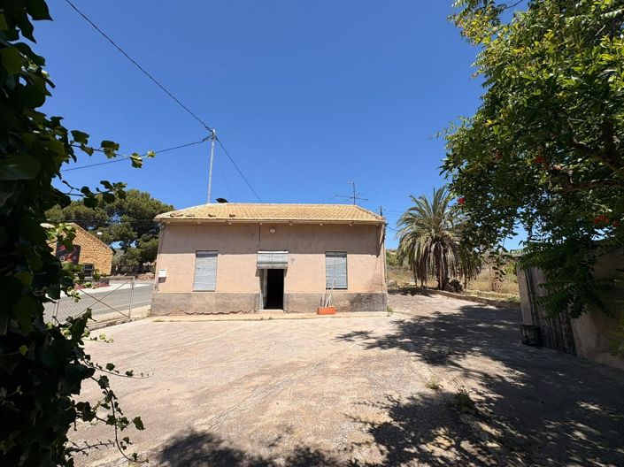 Image No.3-3 Bed Country House for sale
